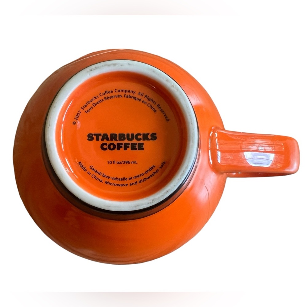 STARBUCKS 2007 10 oz Halloween Coffee Tea Mug Pumpkins Orange White Gift - Picture 2 of 7